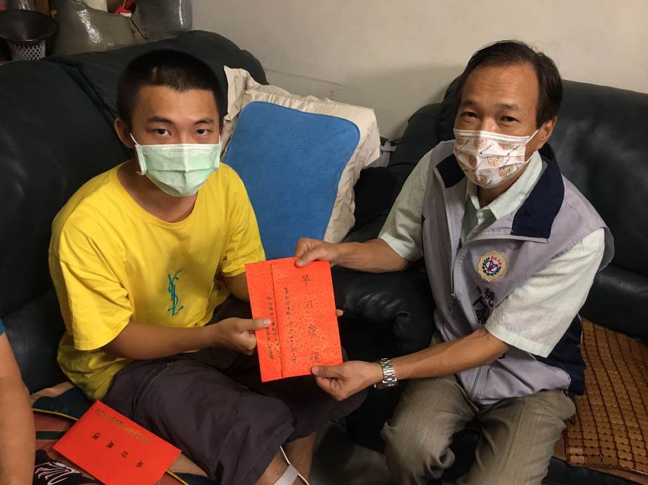 1101012桃園慰問生病官兵