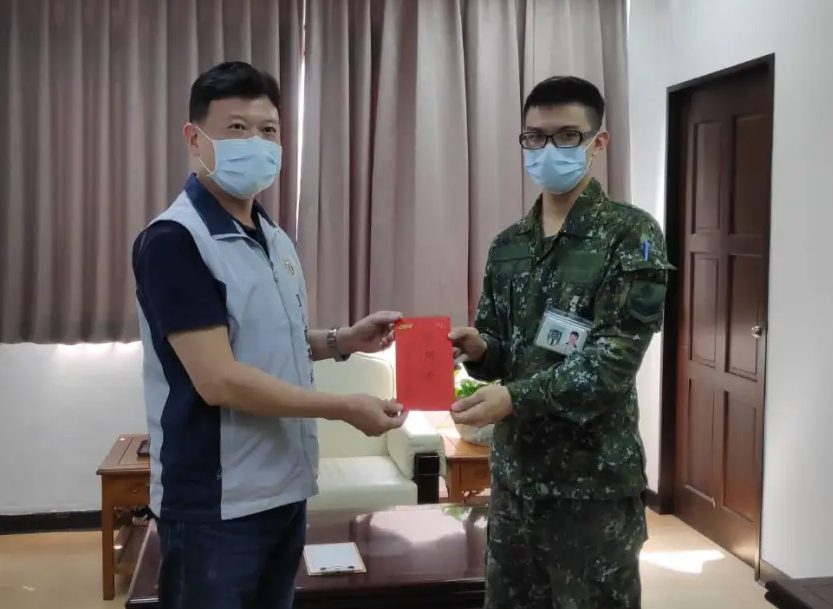 受傷士兵